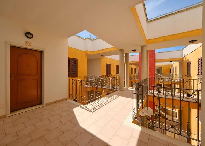 Apartment Casa Rubino A Baia By Apulia